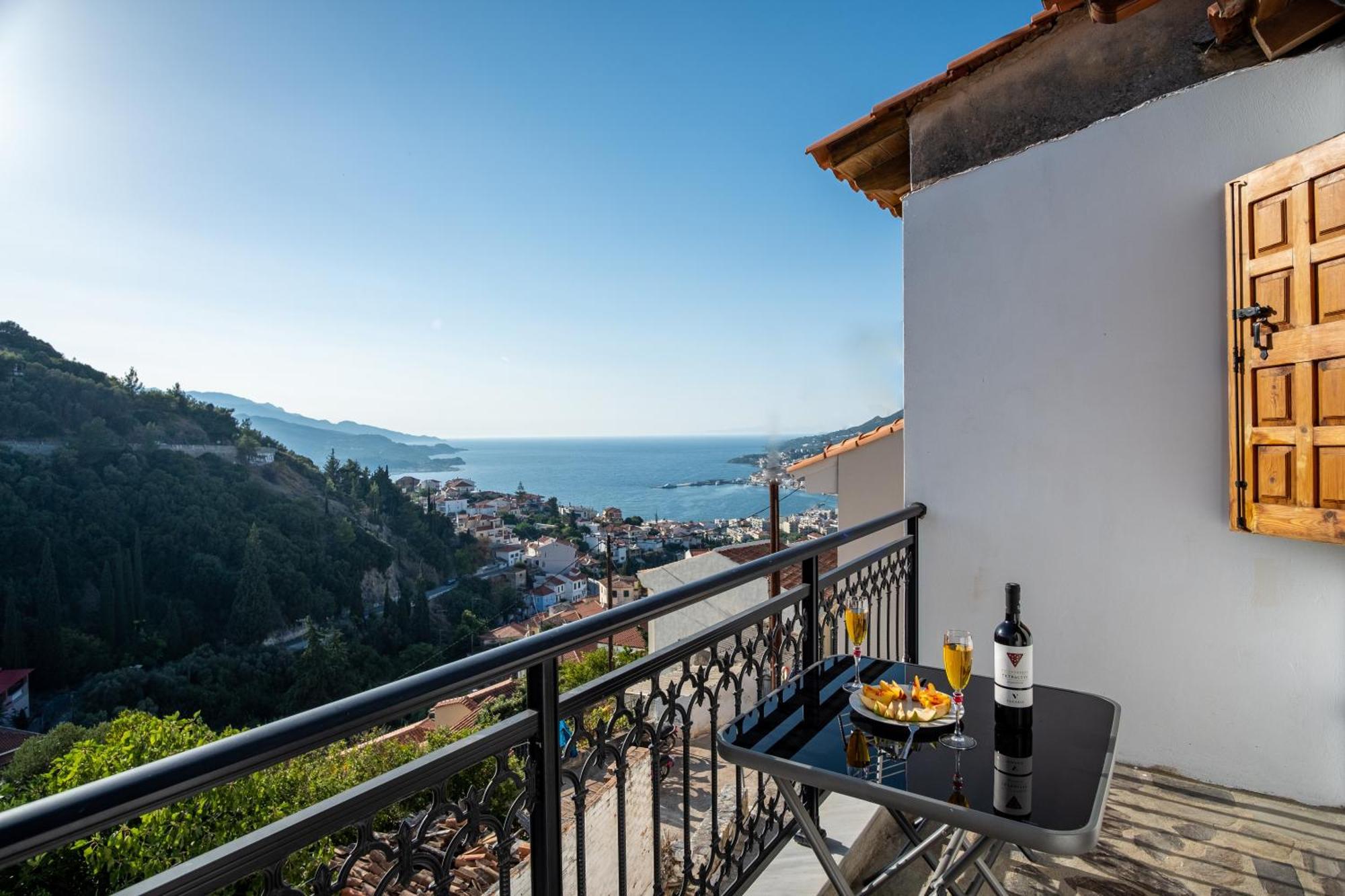 Billy'S Stonehouse Samos Town Quarto foto